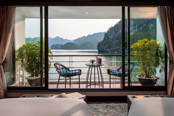 Mon Chéri Cruise 5 star: Unique 2 Days Tuan Chau - Halong bay - Lan Ha Bay - Bamboo Boat Caves, Kayaking, and Swimming: Where the Cruise Becomes an Experience