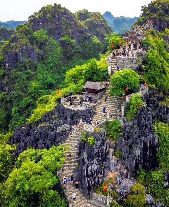Ninh Binh: Bai Dinh, Trang An, and Mua Cave Small-Group Tour - Key highlights you’ll actually feel