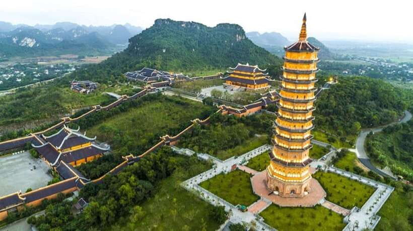Ninh Binh: Bai Dinh, Trang An, and Mua Cave Small-Group Tour - Crowds, heat, and fitness: who this day trip suits best