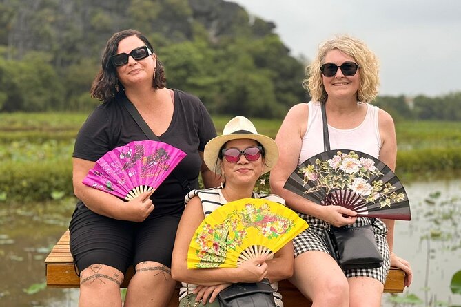 Ninh Binh Day Tour from Hanoi: Hoa Lu Trang An and Mua Caves - Mua Caves: The Climb That Pays Off With Panoramic Views