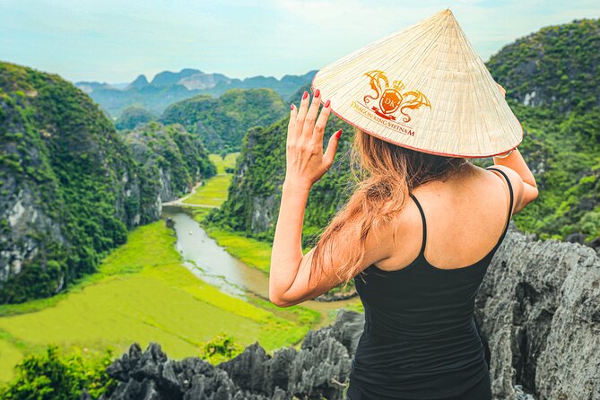 Ninh Binh Day Tour To Visit Hoa Lu - Trang An/Tam Coc - Mua Cave - Guides, group size, and how the day stays friendly