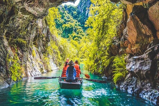 Ninh Binh Full-Day Trip to Trang An Mua Cave Hoa Lu Buffet Lunch - Pace, Group Size, and Getting Along With the Day