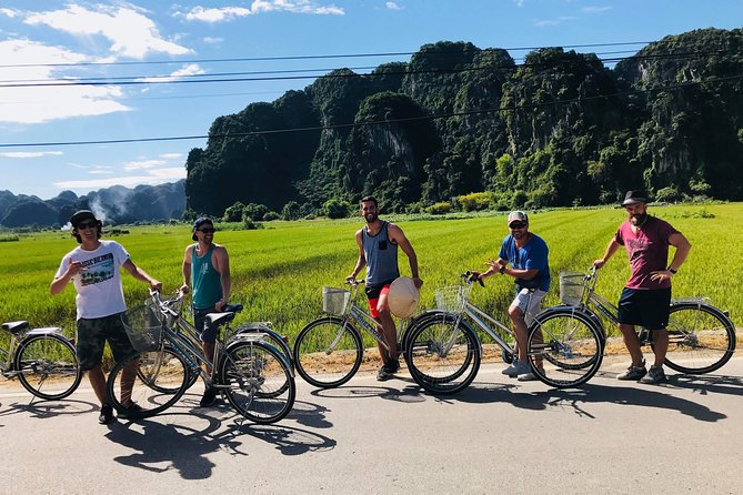 Ninh Binh Highlights Hoa Lu/Bai Dinh-Trang An/ Tam Coc- Mua Cave - Price and logistics: how this $36 day trip works for your budget