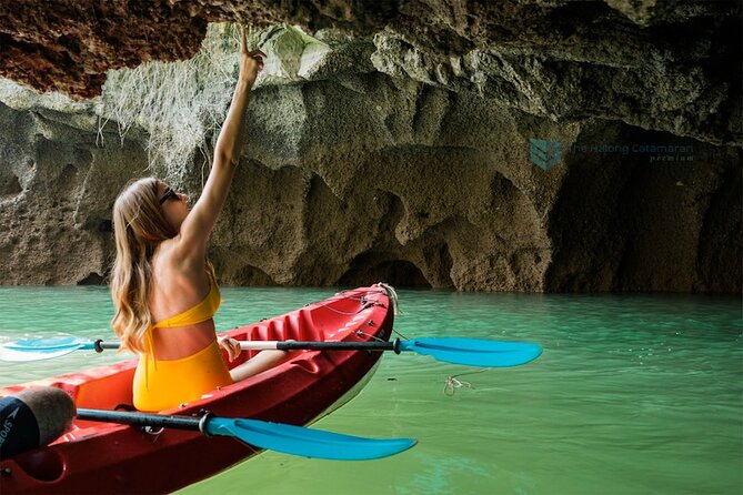 PRIVATE TOUR HALONG BAY ONE DAY with Cave, Kayaking, Bamboo Boat - Seafood lunch aboard the cruise: included, and worth planning around