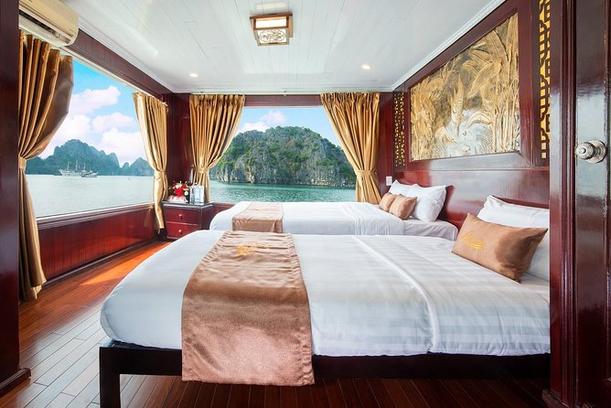Renea Cruises - BEST Small Boat in Bai Tu Long & Halong Bay - Food onboard: included meals that actually matter for value