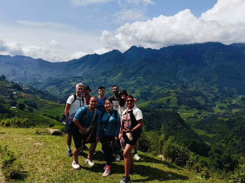 Sapa 1 Day Long Trek: Trek to Hau Thao and Sa Seng Villages - Sa Seng to Hang Da: getting rewarded, then getting welcomed