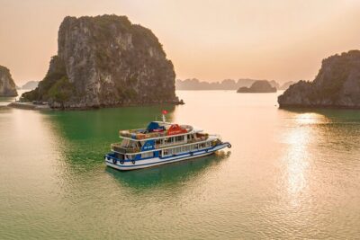 Sea Lion Luxury 5-Star Halong Day Cruise,Buffet Lunch,Shuttle Bus - Hanoi Pickup and the Limousine Shuttle: A Big Part of the Value